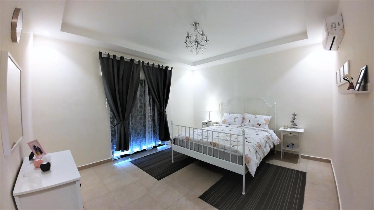 Double Key By Hr Apartment Amman
