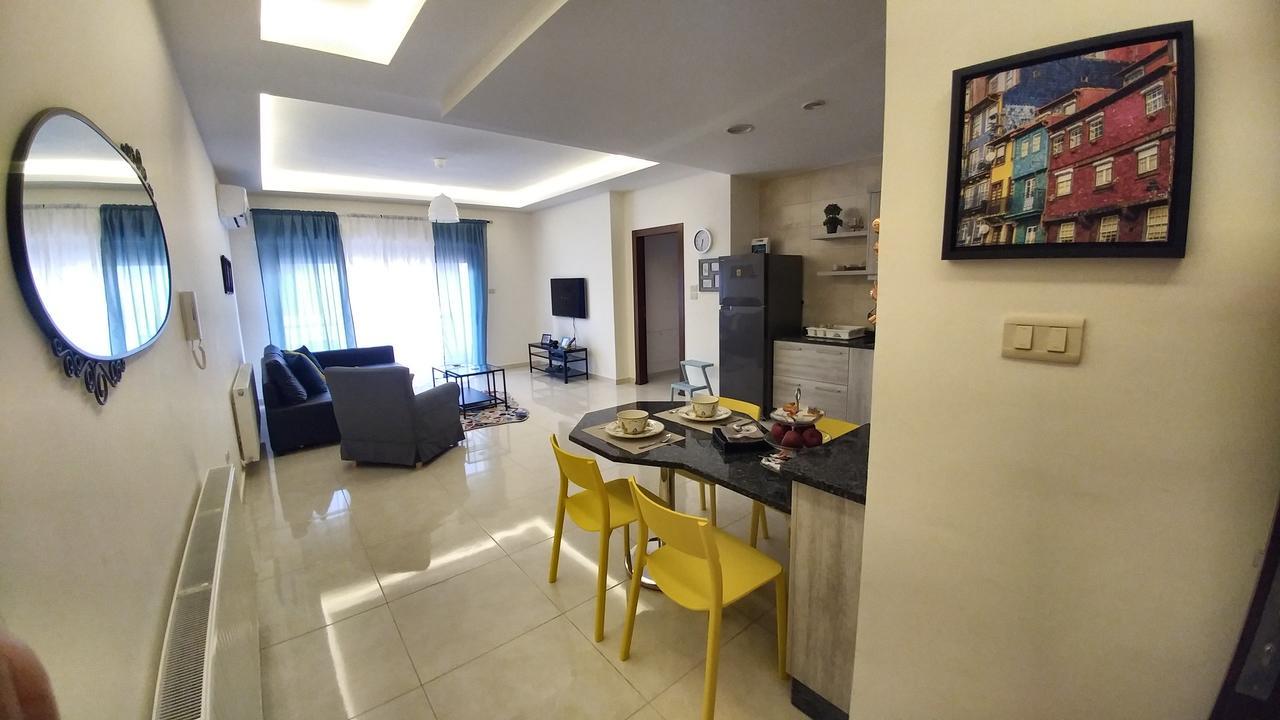 Apartment Double Key By Hr
