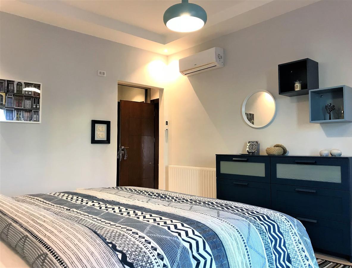 Double Key By Hr Apartment