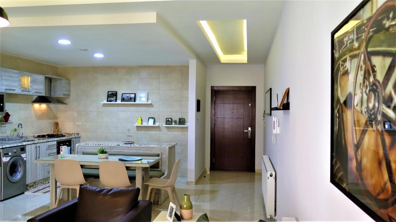 Apartment Double Key By Hr Amman